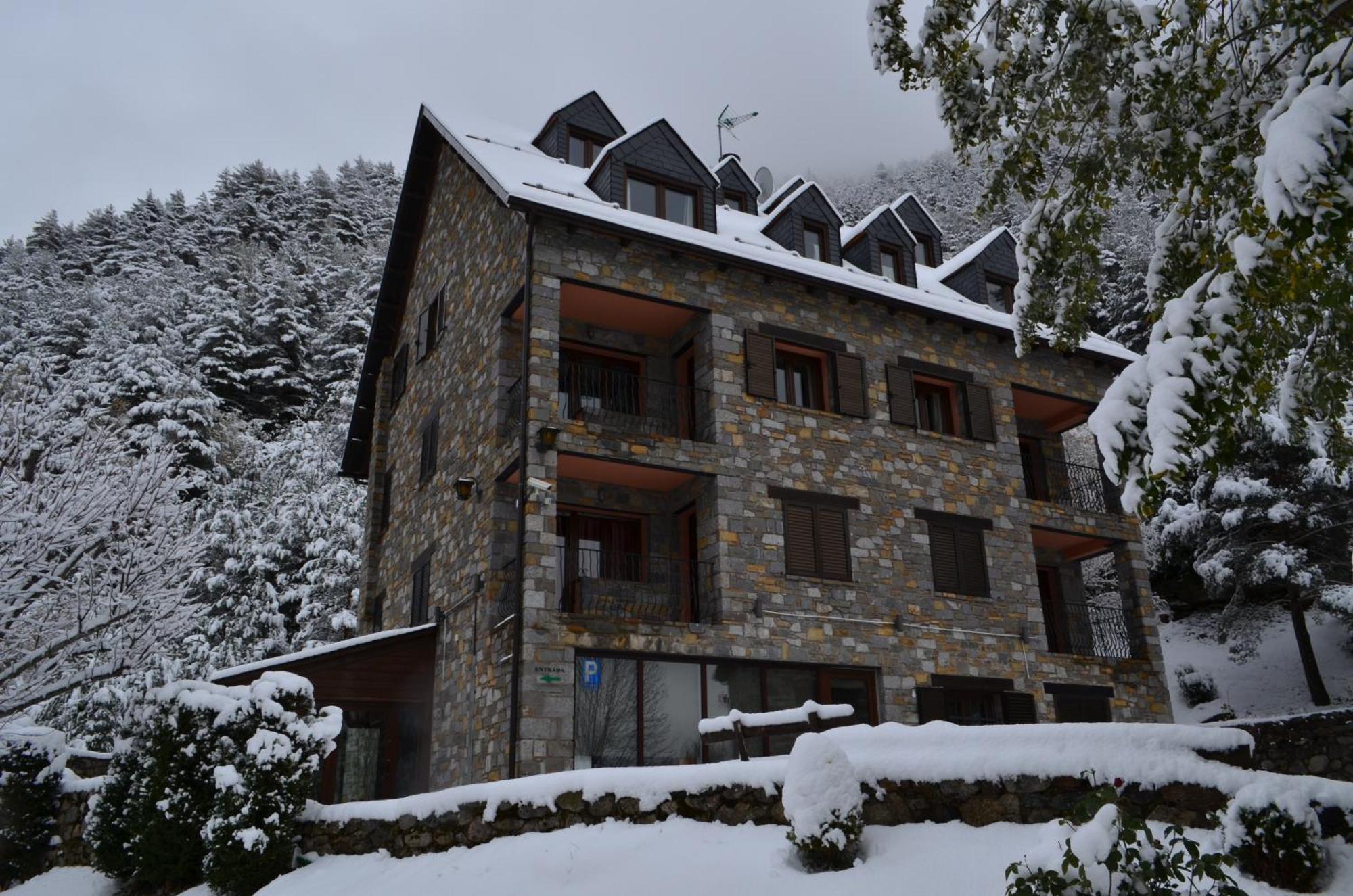 Apartaments La Peguera Bohí 외부 사진